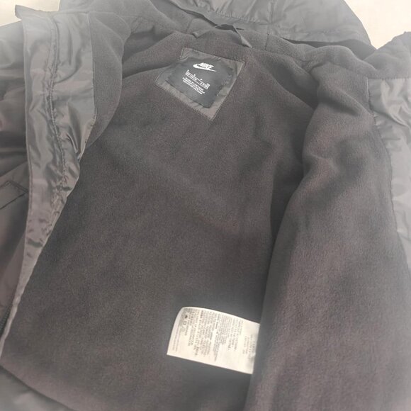 NWT Nike Kid's Windrunner Fleece Lined Water Repellent Jacket - Picture 4 of 4